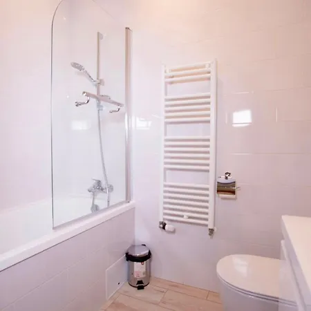 Savoya Apartment, Old Town *
